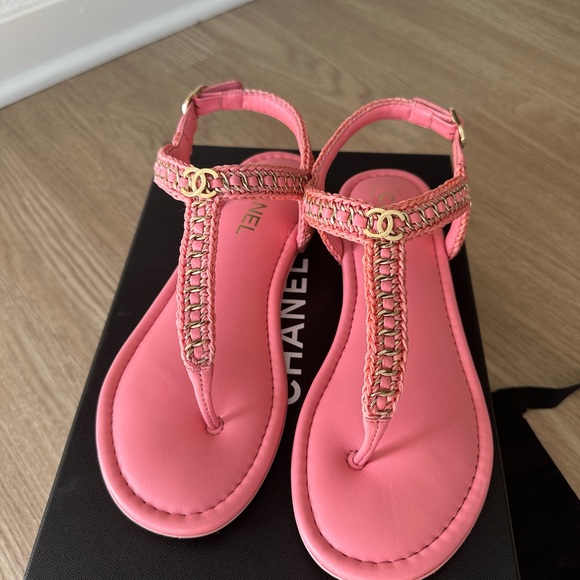 100% authentic Chanel chain sandals lambskin - Picture 9 of 11